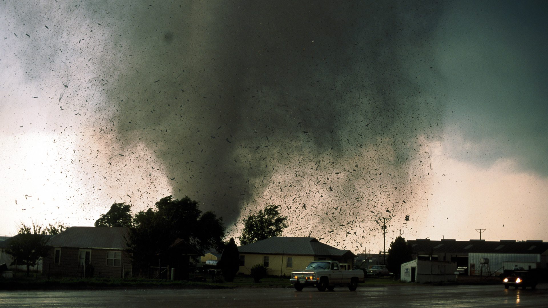 Extreme Tornado