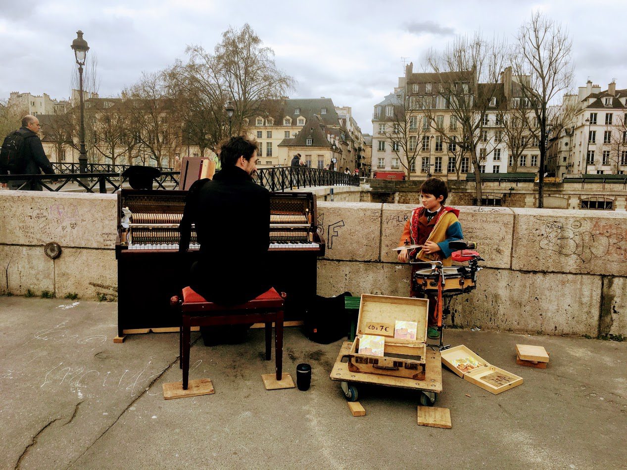 Street performers dazzle passersby near the Louvre. (Photo by Miriam Friedman)