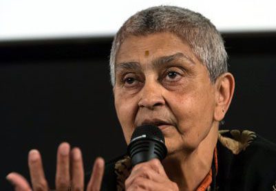 Image of Gayatri Spivak giving a talk.